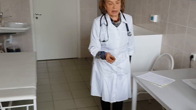 Вы не бегаете больше к врачу, он теперь - вместе с Вами! смотреть онлайн