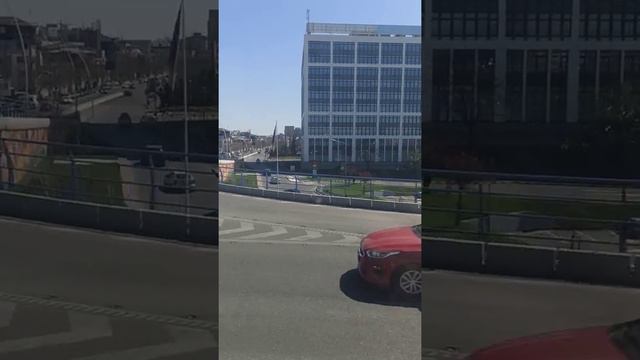Поездка в трамвае по мосту Орхидеи в Бухаресте. București. Orhideea. Tramvai. смотреть онлайн