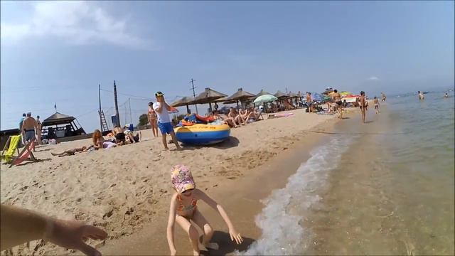 Море. Соломенный пляж. Отдых на Бердянской косе! смотреть онлайн
