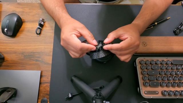 Sony SRS-XB13 Bluetooth Speaker смотреть онлайн