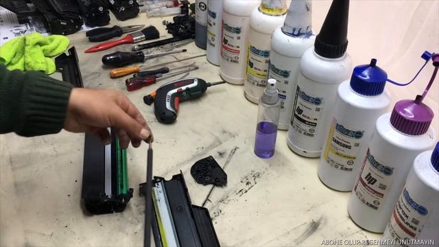 TONER DOLUM SAMSUNG 1660 DONER KODU (104X) #REFİLLİNG #TONER #CARTRİDGES смотреть онлайн