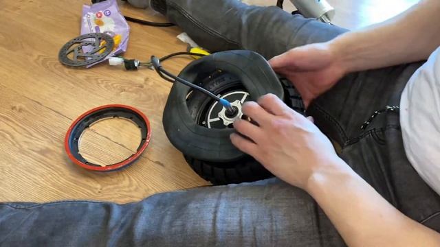 ПРАВИЛЬНАЯ замена ремонт Камеры и Покрышки на заднем колесе #электросамоката #Kugoo M4 Pro 2020