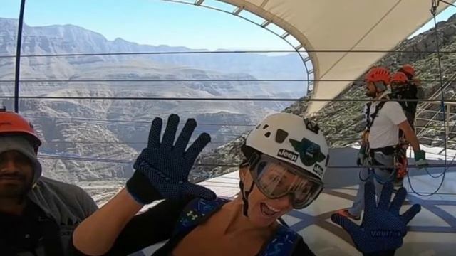 World’s longest zipline, Jebel Jais Mountains, Ras Al Khaimah, UAE. смотреть онлайн