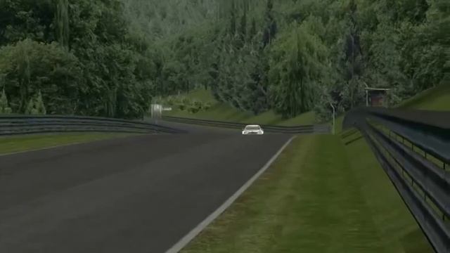 Grüne Hölle mit DTM Mercedes смотреть онлайн