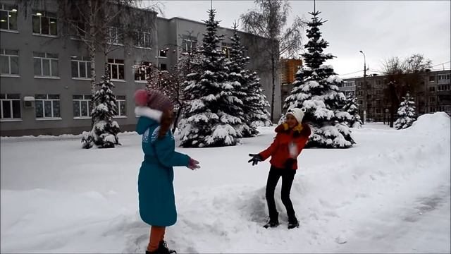 Страна Читающая - Арина Жилкина читает произведение "Рождество" А. А. Блока смотреть онлайн