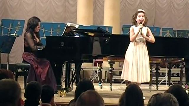 Solomia (10 years old) - "Die Frühlingsstimmen" (J. Strauss) смотреть онлайн