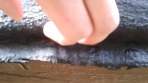 ВАЗ 2113,  обработал пороги битумной мастикой, результат покраски крыла