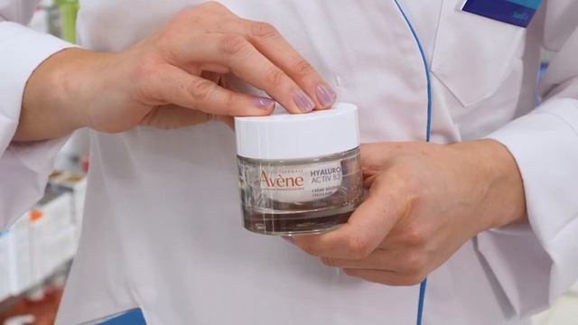 Mais Wells - AVÈNE Hyaluron Activ B3 смотреть онлайн