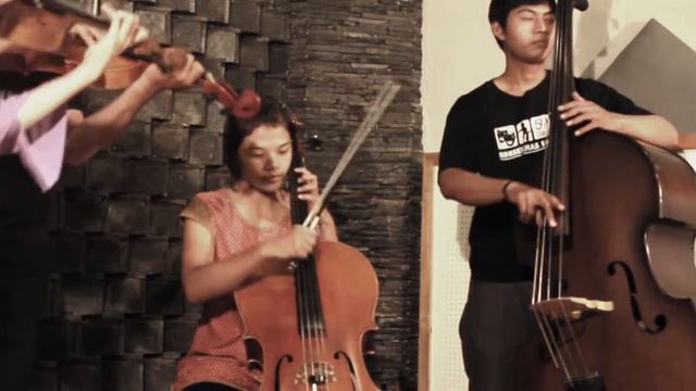 SERUNIAUDIO™ // SEM-01 : Ensamble Strings Stereo AB смотреть онлайн