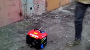 Бензогенератор 1 кВт  220В 13кг :-)