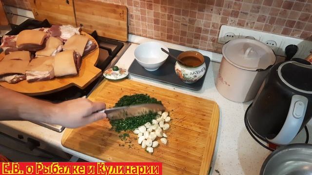 Сало в рассоле или как засолить  БРЮШИНУ ПУЗАНИНУ очень вкусно,вкус детства,ПОВАР раскроет  секреты смотреть онлайн