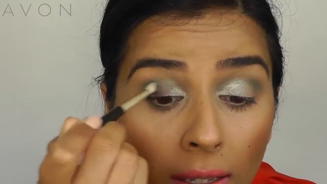 Avon | True Colour Perfect Wear Eyeshadow Quad palette | Preeti Iswaran смотреть онлайн