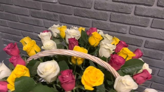 Корзина из 51 розы «Квадра» в Волгограде - Добро34 смотреть онлайн