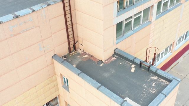 Школа Излучинск 3