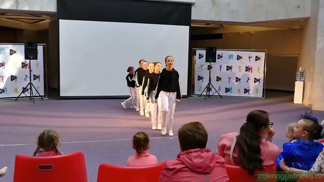 Театр танца «Сапфир» - Волшебная страна детства смотреть онлайн