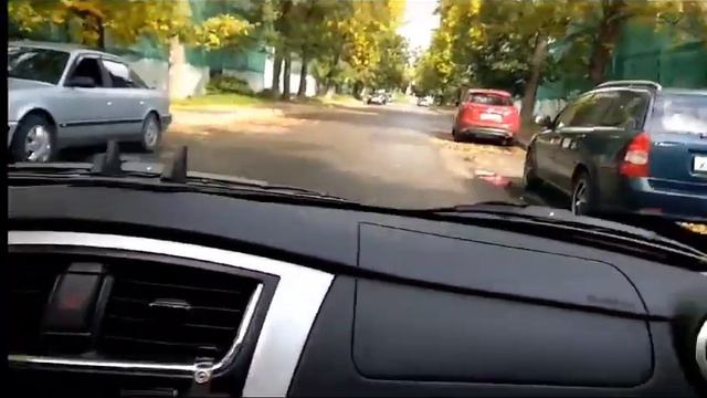 Уроки вождения. Развороты с использованием левой прилегающей территории. смотреть онлайн