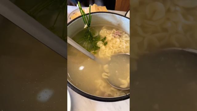 Дачный суп с макаронами и мясом фантастического вкуса #еда #дача #кухня #travel #tour #суп