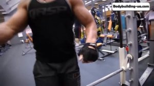 Качаем бицепсы и наращиваем массу  Стас Линдовер