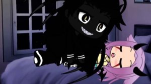 meme~мама в детстве говорила призраков не существует