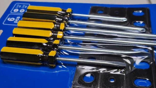 Набор отвёрток VOREL 6 шт., 64090 смотреть онлайн