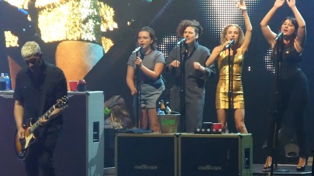 "The Sky is a Neighborhood & Rope" Foo Fighters@Madison Square Garden New York 7/16/18 смотреть онлайн