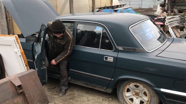 Волга 3110 МАСЛО НАДО МЕНЯТЬ Машина должна ездить смотреть онлайн