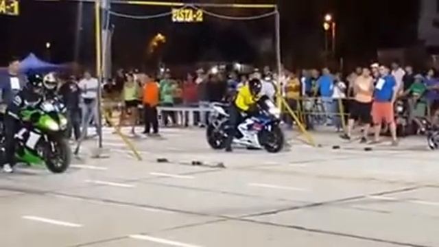 Suzuki gsxr 1000 k6 benjo vs kawasaki zx10 смотреть онлайн