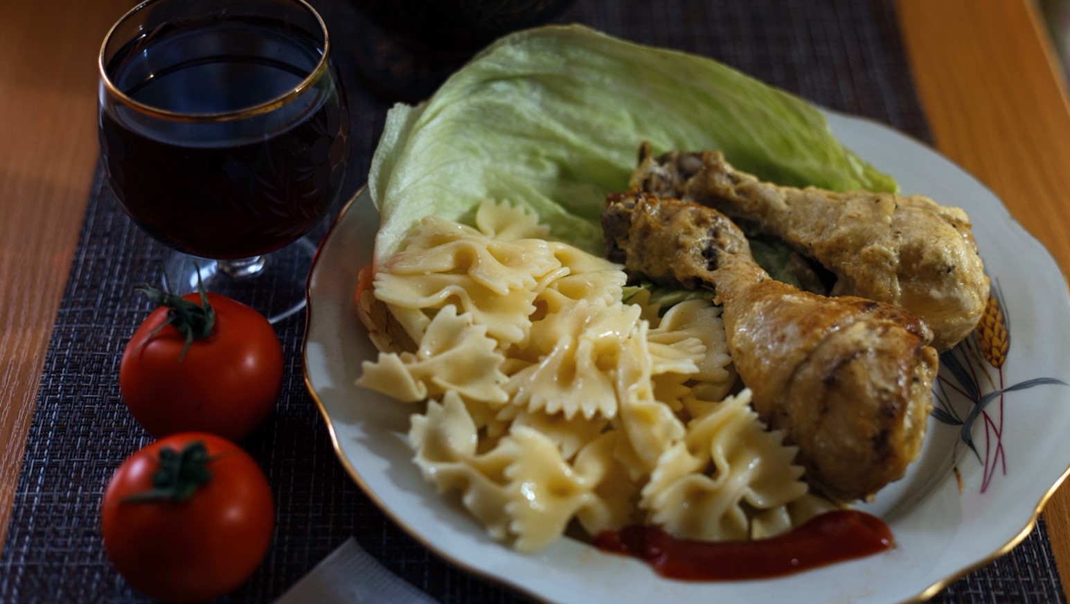 Голень куриная в сметане смотреть онлайн