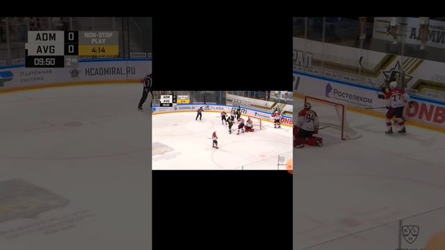 Адмирал забивает в ворота Авангарда счёт 1:0 смотреть онлайн