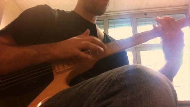 Fast bass games on 1975 Gibson THE RIPPER смотреть онлайн