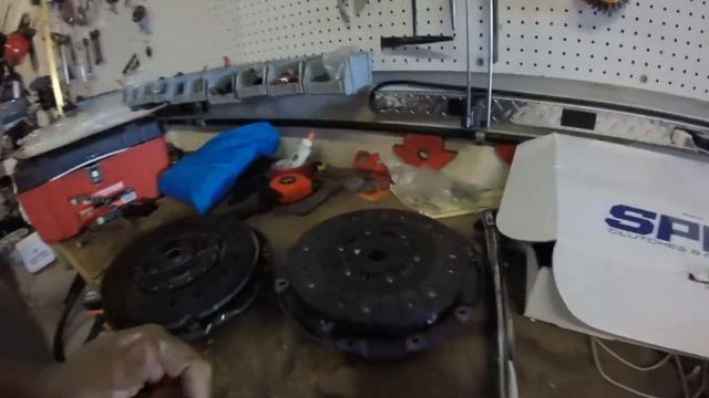 2012 Hyundai Genesis clutch replacement смотреть онлайн