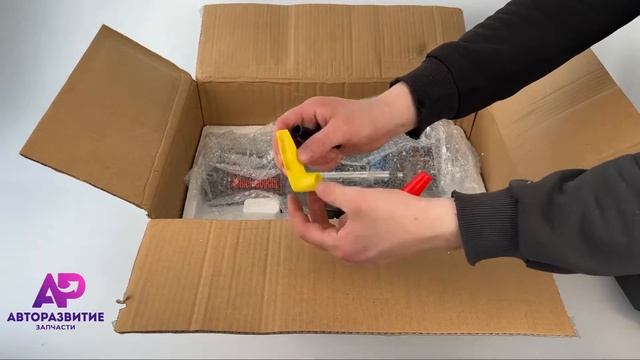 Лебедка электрическая 6000 Lbs / 2722 кг, 12V Electric Winch (кевларовый трос)