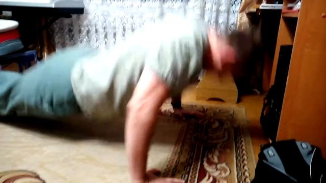 Отжимания от пола: 46 попугаев! смотреть онлайн