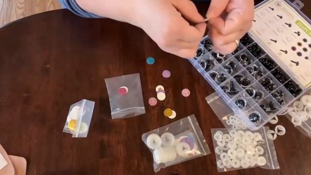 MUCUNNIA Upgraded Glitter Safety Eyes 324 Pcs 6-24mm for Amigurumi with Washers смотреть онлайн