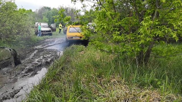 Бузулук. Нивоводы любят по глубже смотреть онлайн