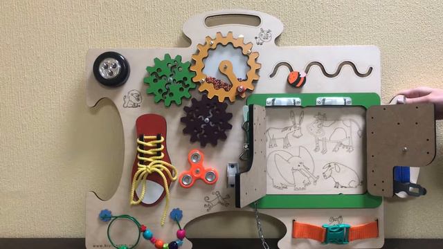 Замочки, замочки и еще раз замочки! Перед вами обзор на бизиборд-пазл! смотреть онлайн