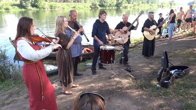 Amanna Dorcha - Оборотень (Varulven, Шведская средневековая баллада) смотреть онлайн