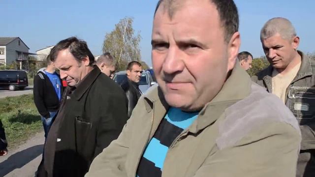 Шахтеры на Волыни третий день перекрывают дорогу с требованием зарплаты - 16 октября 2014 смотреть онлайн