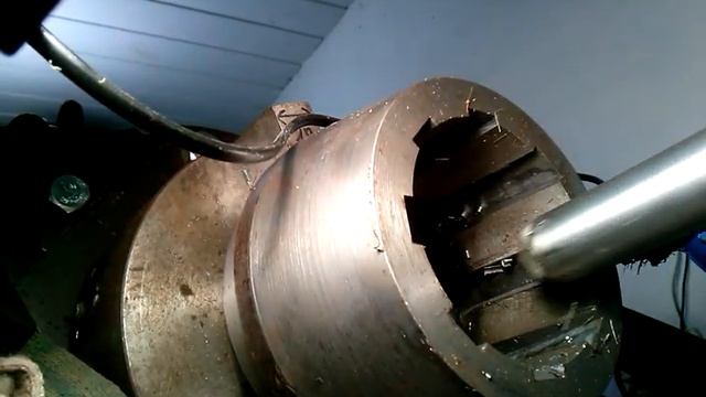 Внутренние пазы под углом, 7303.