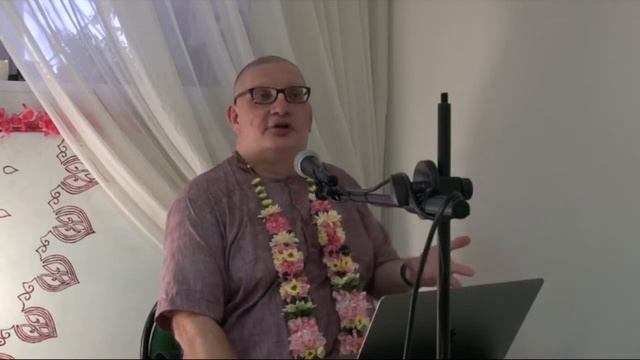 ?Очень важные слова о воспевании Харе Кришна мантры? Е.М. Патита Павана пр. Джапа. Маха мантра смотреть онлайн