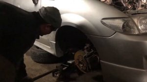 УСТАНОВКА ДВИГАТЕЛЯ за 5 минут!!! Mazda Premacy свап двигателя своими руками! КАПИТАЛЬНЫЙ РЕМОНТ