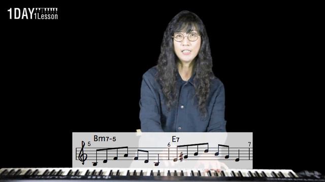 [67강] Autumn Leaves 코드톤 5-6마디(Bm7-5, E7) смотреть онлайн