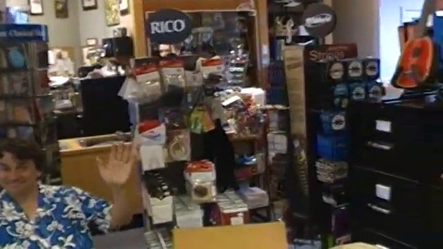 Dick & Jimmy Dale - Middle C Music & Fender Guitar Meet-Greet & Signing Washington DC смотреть онлайн