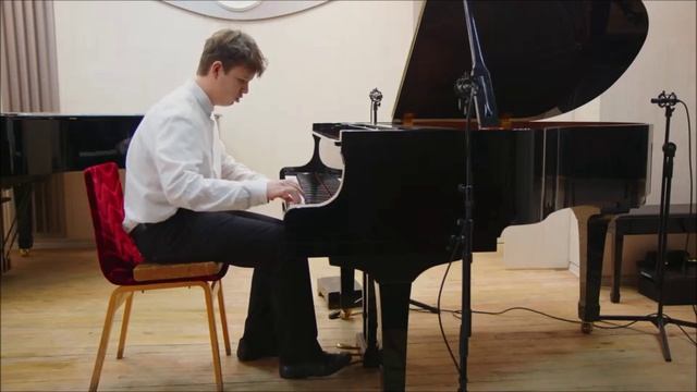 Попов Максим. 1. П.Чайковский Детский альбом "Песня жаворонка" op. 39. 2. А.Хевелев "Баба Яга" смотреть онлайн