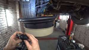 LC150. Замена моторчика омывателя лобового стекла.