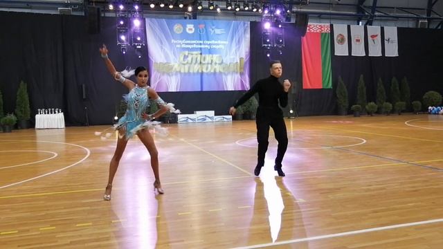 "Стань чемпионом-2023" Молодежь. Ча-ча-ча. 28. 10.2023 смотреть онлайн