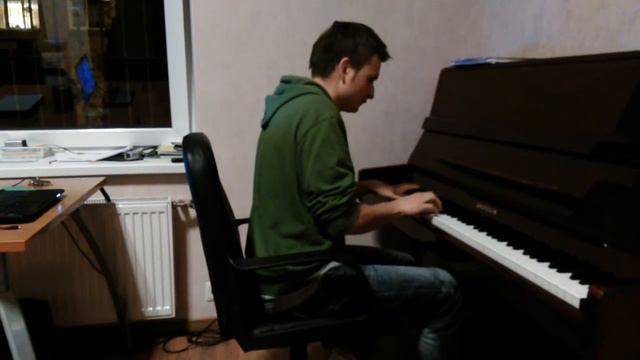 fUNk 2015 Piano playing смотреть онлайн