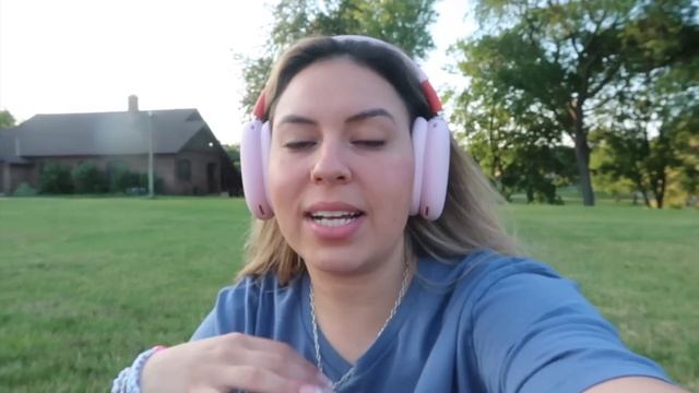 LET'S READ FOR 24 HOURS STRAIGHT смотреть онлайн