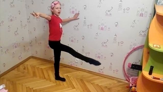 Как научится высоко прыгать. Как оторватся от земли. Лучшее упражнение для ног смотреть онлайн