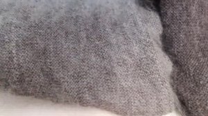 Как купить пуховые изделия из Оренбурга? Чем отличаются платки, паутинки. Ручная работа, вязание.